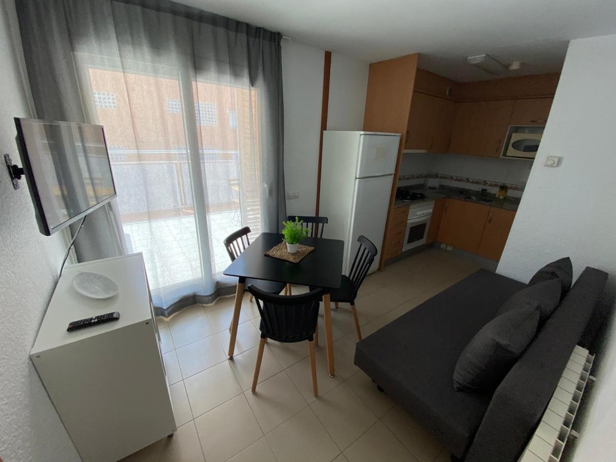 Apartamentos Ar Isern Blanes Eksteriør bilde