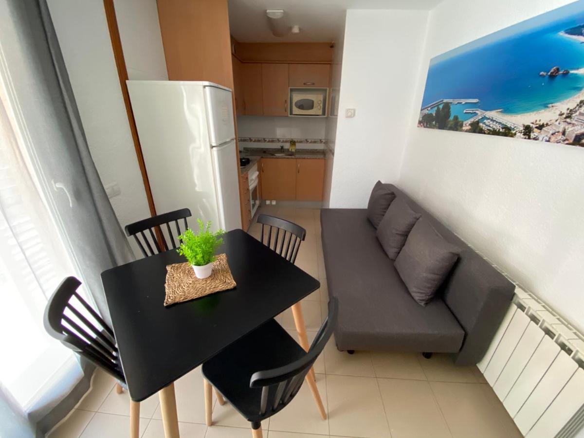 Apartamentos Ar Isern Blanes Eksteriør bilde
